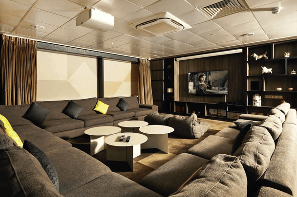 Classic Plus - Photo 1