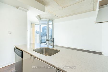 Glasshouse Lofts , #1102 - Photo 2