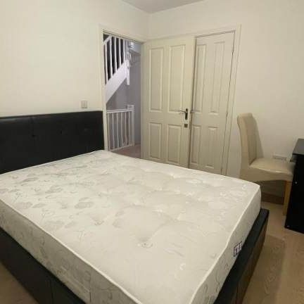 Room in a Shared House, Hurrell Drive, HA2 - Photo 2