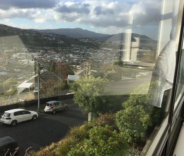 Sunny, Warm, 1 B/R S/C Flat in KEW -great views!! - Photo 4