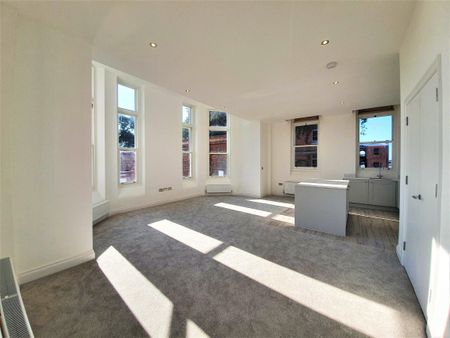 Royal Haslar, Gosport - Photo 5