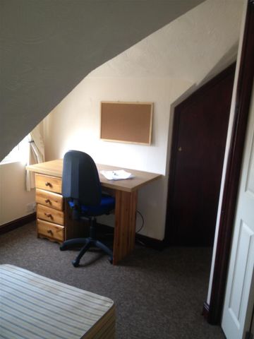 Clift House Road, Bristol - Photo 3