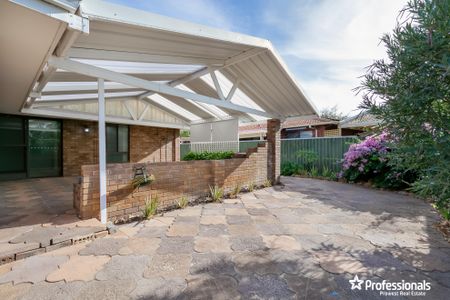 2 Avoca Close, Willetton WA 6155 - Photo 4