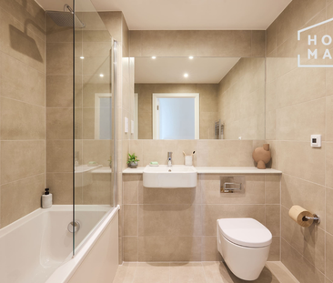 3 bedroom flat to rent - Photo 6