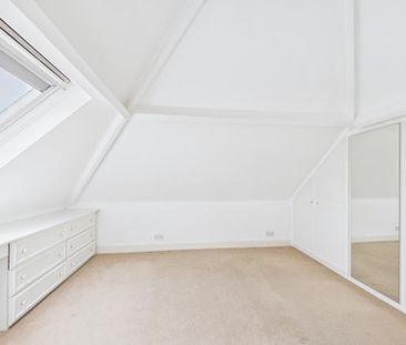 3 bedroom triplex to rent - Photo 1