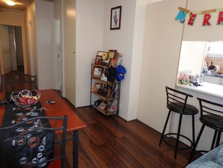 BEAUTIFULLY PRESENTED UNIT - Photo 2