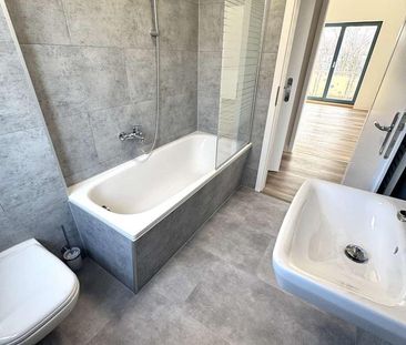 Neu! Stilvolle 1-Raum-Wohnung mit moderner Einbauküche, Tageslichtb... - Photo 4