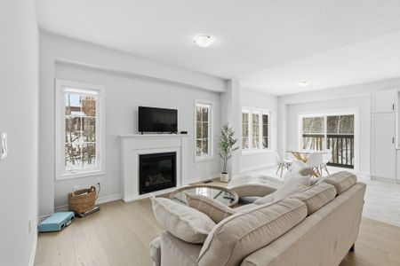 For Lease - 8 Scotia Road, Georgina, Ontario - Photo 2