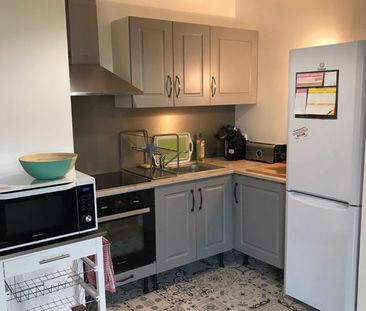 Location Appartement 2 pièces 45m² CARRIERES SOUS POISSY 78955 - Photo 2