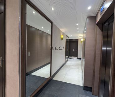 LA GARENNE COLOMBES - Photo 2