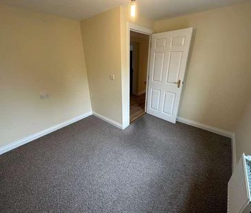 Lynmouth Road, Swindon, SN2 - Photo 1
