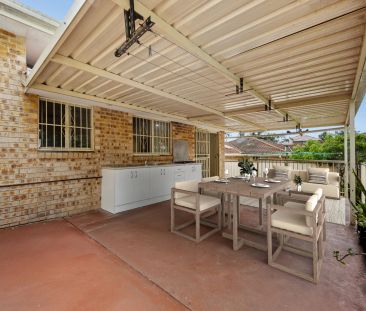 Generous Family Home! - Photo 5