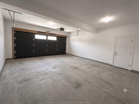 For Lease - 112 KINGSBRIDGE Drive, Amherstburg, Ontario - Photo 5