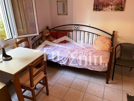 Γκαρσονιέρα προς ενοικίαση 320 € - Photo 5