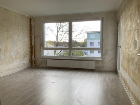 3,5 Zimmer mit modernem Wannenbad und Balkon - Photo 2