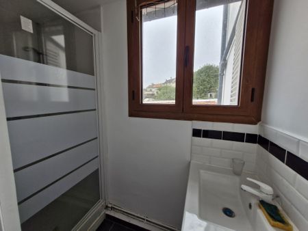 Appartement 2 pièces - 33m² - Photo 2