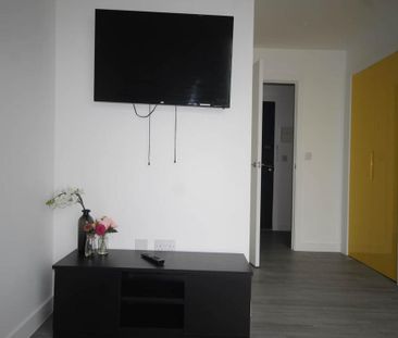 Studio to rent - Photo 4