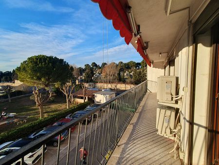 Location Appartement 3 pièces 66m² - Photo 3