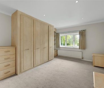 4 bedroom detached house to rent - Photo 6