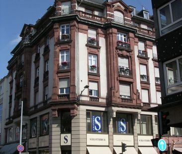 Location Appartement 4 pièces 97m² SARREGUEMINES 57200 - Photo 4