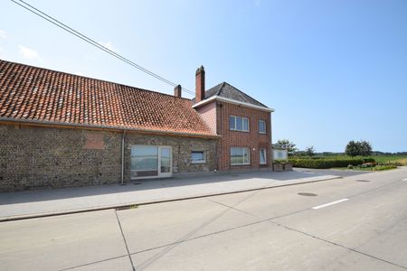 Ruime gezinswoning met 4 slaapkamers in het rustige Zande - Photo 4