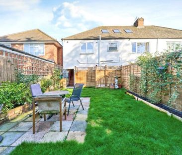 Room in a Shared Flat, Robin Hood Way, SW15 - Photo 4