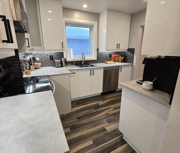 For Lease - 1228 Canvey Crescent, Mississauga, Ontario - Photo 1