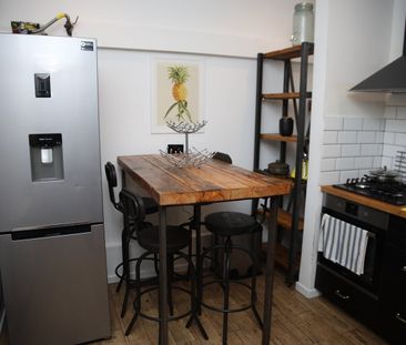 2 Bed Semi-Detached House, Trent Road, LU3 - Photo 5