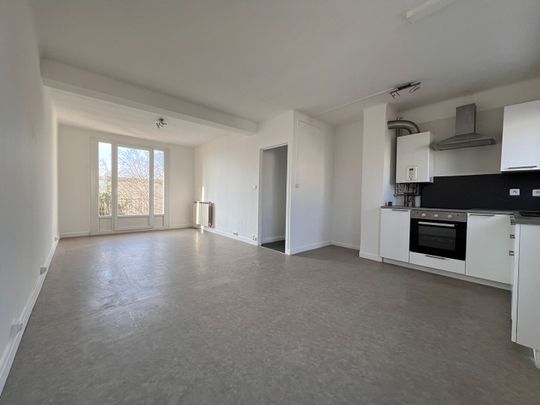 Location Appartement 3 pièces 57m² - Photo 1