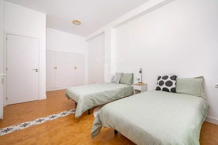 Madrid, Community of Madrid 28000 - Photo 3