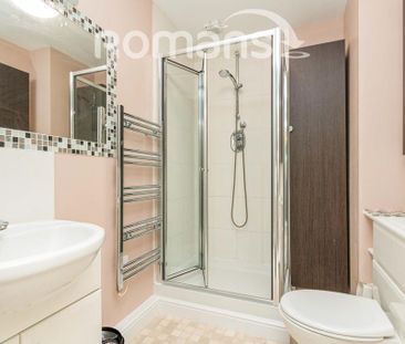 2 bedroom flat to rent - Photo 5