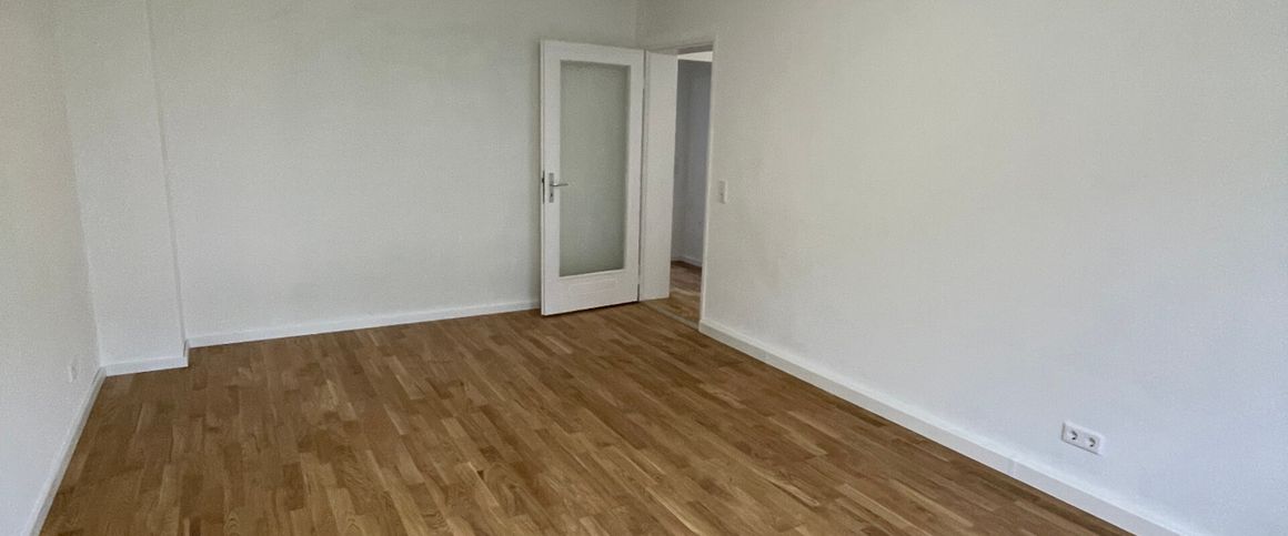 Mietwohnung in Nürnberg - Schnell sein lohnt sich! Mit wenigen Schritten in die neue Wohnung! - Photo 1