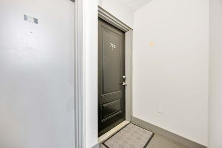 For Lease - 4645 Jane Street Unit# 720, Toronto, Ontario - Photo 4