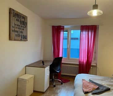 2.5 Zimmer, 1. Stock - Photo 2