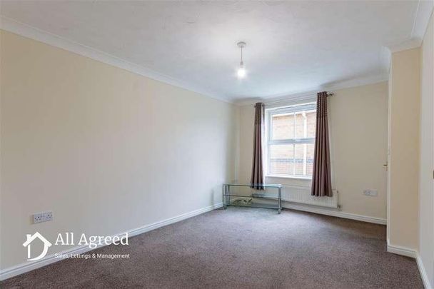 Pipers Court, Codnor, NG16 - Photo 1