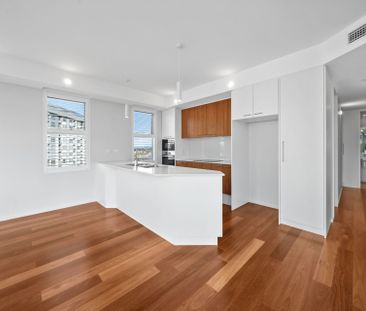 511/100 Swain Street, Gungahlin - Photo 3