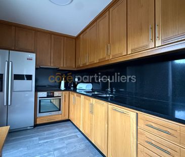 Les bus, le train, les commerces à proximité ... - Photo 5