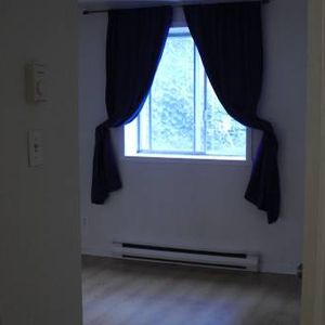 31/2- LACHINE,CLOSE to DOWNTOWN,FOR RENT. - Photo 2