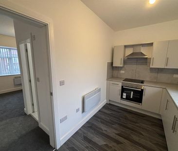 1 bedroom apartment to rent - Photo 4