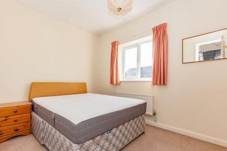 2 bedroom terraced house to rent - Photo 5