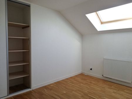 Location appartement 3 pièces 69.81 m² à Bourg-en-Bresse (01000) - Photo 2