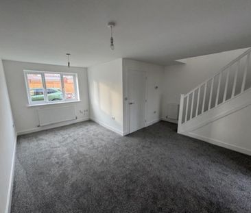 3 bedroom semi-detached house to rent - Photo 6