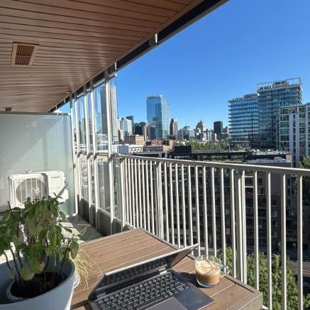 Condo Meubler + stationnement Griffintown - Photo 3