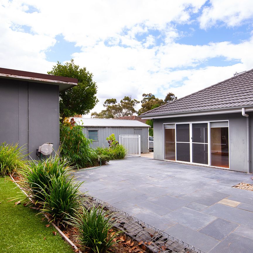 3 Bedroom home, Overlooking Crook Street Park - Photo 1