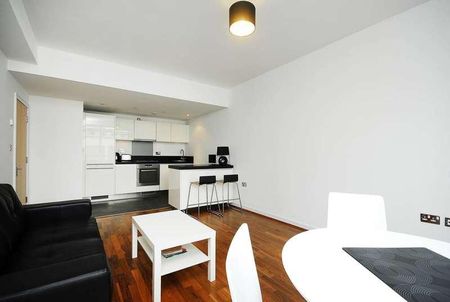 Great West Quarter, Brentford, TW8 - Photo 2