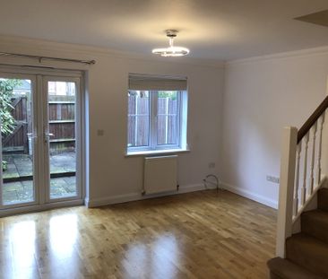 Great Location Two Bedroom Mews House to Rent in Stevenage - Photo 1