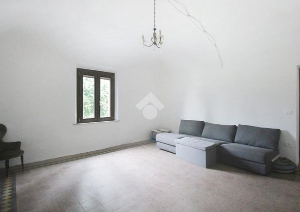 Casa indipendente in affitto