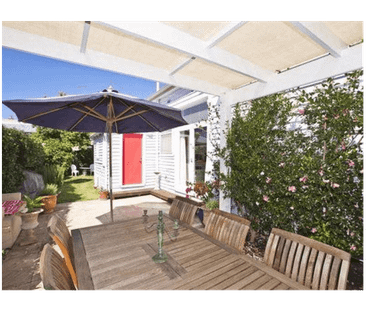 🏡 Spacious 3-Bedroom Home Close to City & Amenities - 2 bathrooms, ... - Photo 4