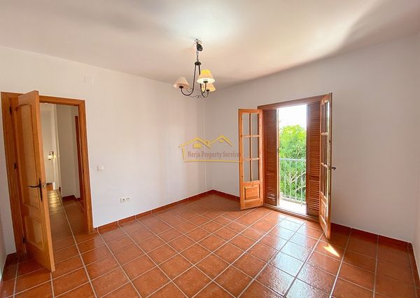 Villa Long term rental Frigiliana Road