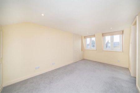 4 bedroom terraced house to rent - Photo 4